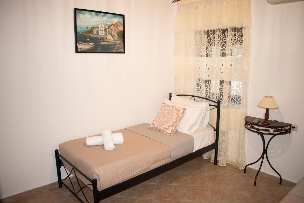 Vila House Of Harmony Kamisianá Exteriér fotografie